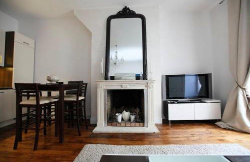 Saint-Louis Apartment | Royal Versailles Dolcevita St Louis