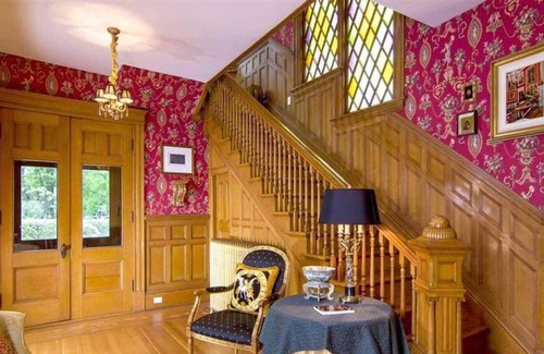 Eastern Vermont House | Royal Victorian North of Stowe - Wood Fireplace - Covered Porch - Fire pit