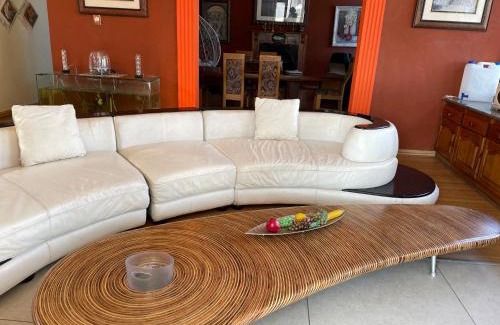 Schoemansville House | Royal Views