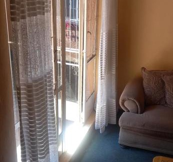 Germiston Apartment | Royal Villa