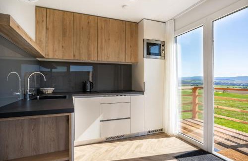 Maly Slavkov Apartment | Royal Village