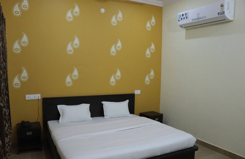 Ajmer Hotel | Royal Zayka Hotel & Restaurant