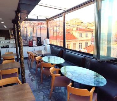 Beyazit Hotel | RoyalBoutique Hotel Anex B KayaRoyal - All Coffees & Tea Free Of Charge At The Terrace Restaurant