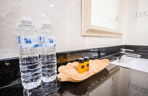 Banglamphu Hotel | Royale 8 Ville