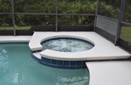 Sandy Ridge House | Royale: Lovely 5br Private Pool Home Sleeps 10 5 Bedroom Home
