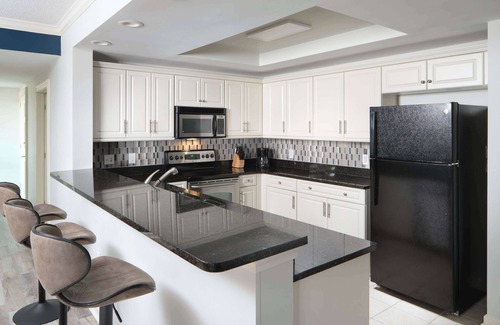 Arcadian Shores Resort | Royale Palms Condominiums