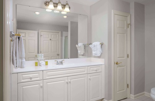 Arcadian Shores Resort | Royale Palms Condominiums