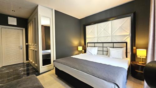 Becici Apartment | Royalis Suites Budva