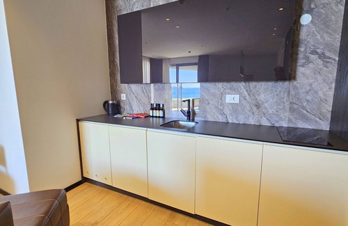 Becici Apartment | Royalis Suites