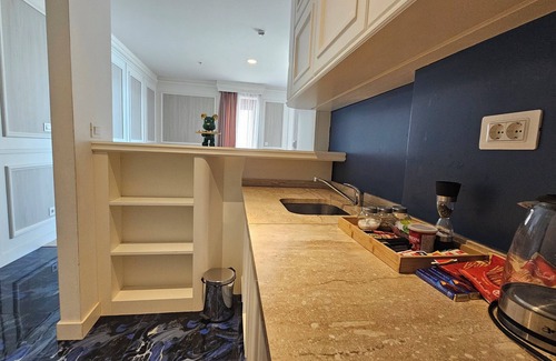 Becici Apartment | Royalis Suites