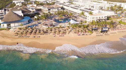 Punta Cana Resort | Royalton CHIC Punta Cana, An Autograph Collection All-Inclusive Resort & Casino, Adults Only