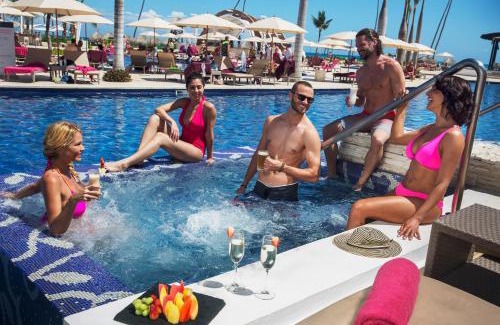 Punta Cana Resort | Royalton CHIC Punta Cana, An Autograph Collection All-Inclusive Resort & Casino, Adults Only