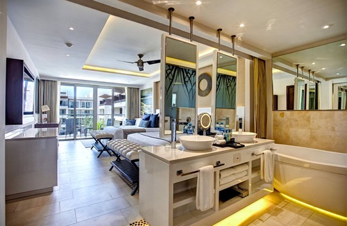 Puerto Morelos Resort | Royalton Hideaway Riviera Cancun, An Autograph Collection All-Inclusive Resort- Adults Only