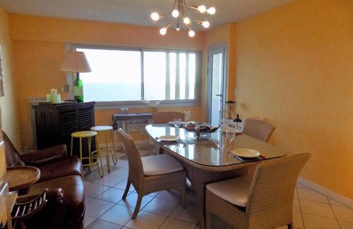 Pontaillac Apartment | Royan - PLEINE VUE MER pour cet APPARTEMENT classé 2 étoiles - LES TAMARIS