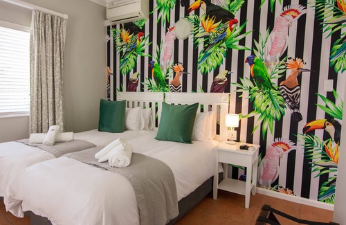 Stellenbosch Central House | Rozenburg Guesthouse