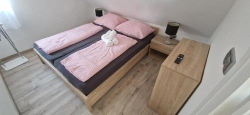 Csopak Apartment | Rozmaring Apartman Csopak
