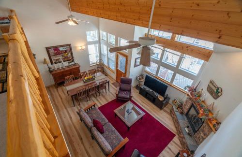June Lake House | RR-Hideaway Down Cyn 104