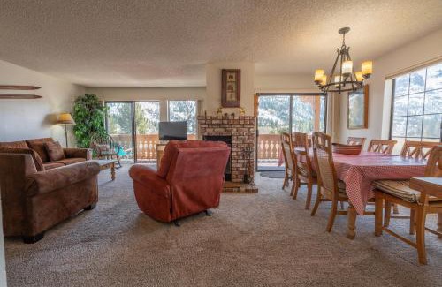 June Lake Apartment | Rr-interlaken 25