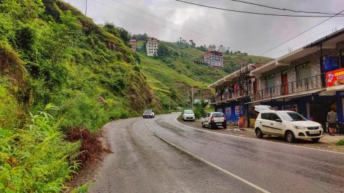 Theog House | RS Homestay - A Pleasant Stay