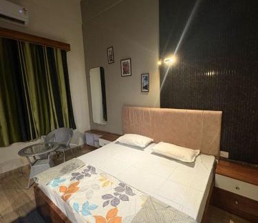 Greater Noida Apartment | RS residency