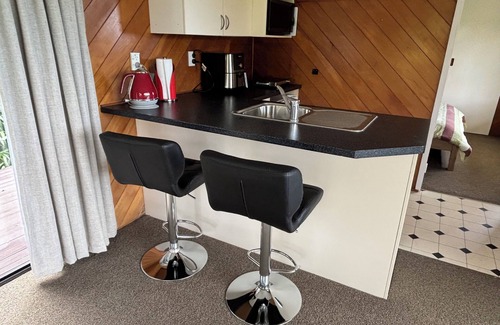 Ruakaka Cottage | Ruakaka Retreat, heavenly views.