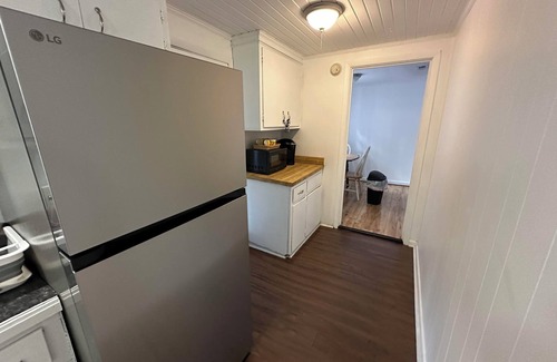 Whiteville Apartment | Ruben Brown House Bungalow