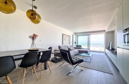 Knokke Apartment | Rubensplein 7p, 4 adults & 3 kids - free parking