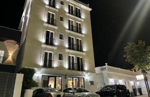 Vlore Hotel | Ruby Palace