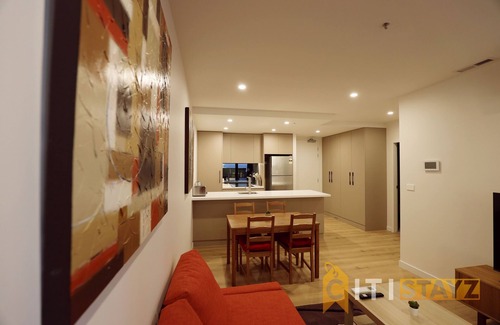 Phillip Apartment | Ruby Red, 1Bd 1Bth Apt - Woden