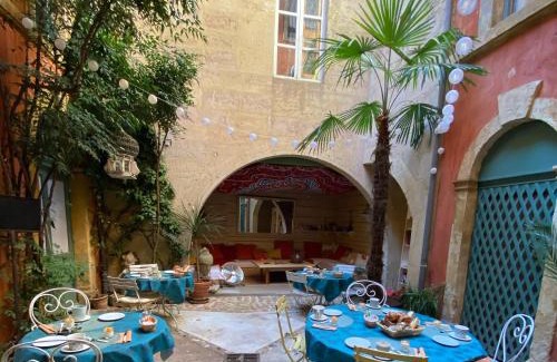 Tarascon Bed & Breakfast | Rue du Château