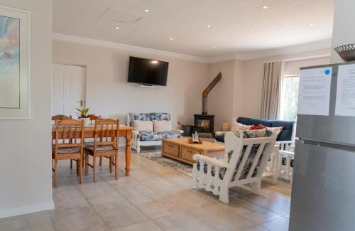 Dullstroom Apartment | Ruebys Apartment 202