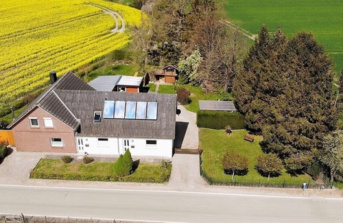 Rabel Apartment | Ruhig Gelegene Doppelhaushälfte Nahe der Schleistadt Kappeln