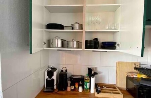 Suedviertel Apartment | Ruhig & Zentral 2 Kingsize Betten Wi-fi