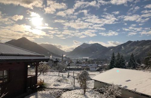 Schliersee Ski Chalet | Ruhige Chalets mit Seeblick in zentraler Lage
