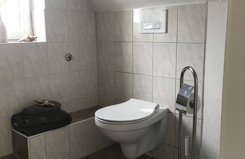 Busenwurth Apartment | Ruhige Ferienwohnung Direkt an der Nordseeküste Hunde Willkommen