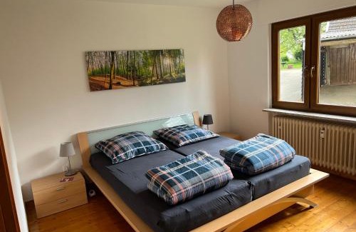 Emmelshausen Apartment | Ruhige Ferienwohnung mit neuer Küche und neuem Bad