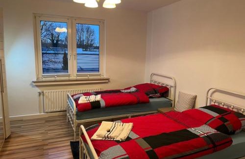 Bergisch Gladbach Apartment | Ruhige Wohnung auf einer Spielstraße - 5 Minuten zur S-Bahn