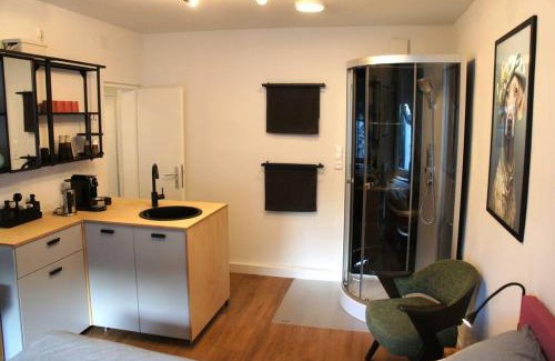 Feldsieper Straße Apartment | Ruhiges Apartment & Veranda mit guter Anbindung