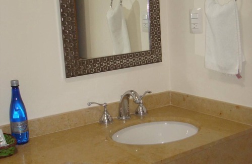 Faros Hotel | Ruiz Milán Hotel
