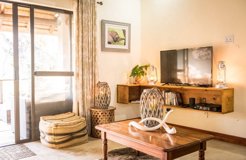 Maruleng Cabin | Rukiya Safari Camp