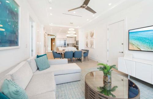 Rum Point Apartment | Rum Point Resort 208