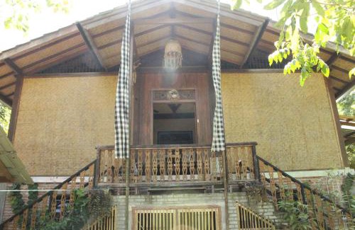 Senggigi House | Rumah atlas