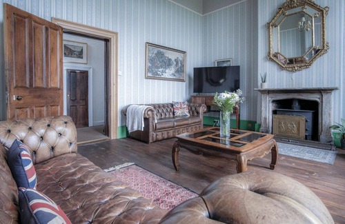 Long Barn House | Rumwell Park - 8 Bedroom Manor House- Taunton