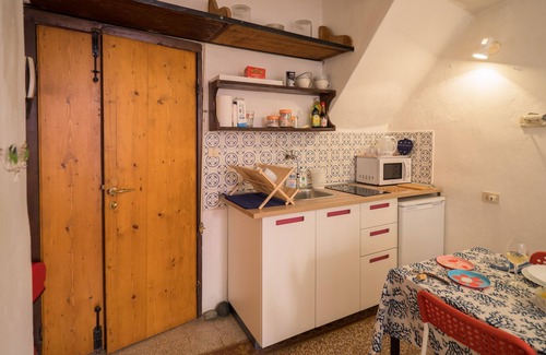 Vernazza Apartment | Rundanina Village Life Studio