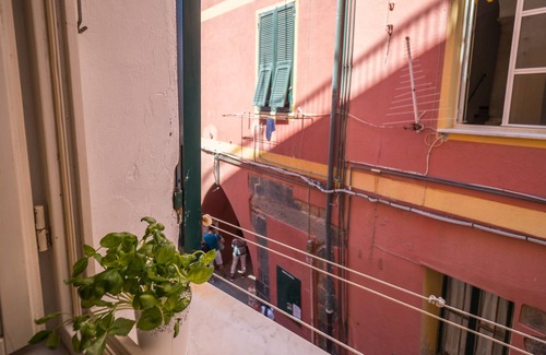 Vernazza Apartment | Rundanina Village Life Studio