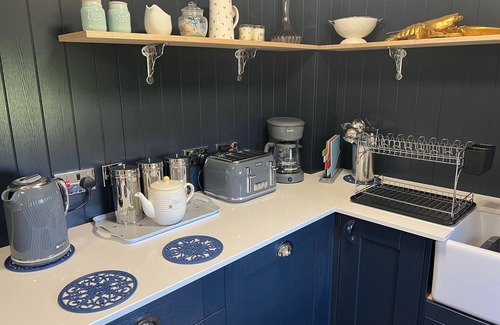Runham House | Runham 2-Bed Boutique Barn Conversion, Sleeps 4
