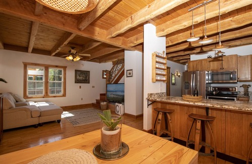 Lincoln County House | Running Bear Retreat