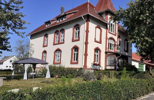 Friedrichsfeld Apartment | Rural holiday home on the farm