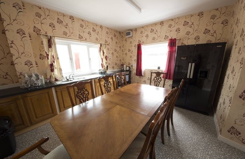 Cowbridge Other | Rural accommodation ideal for large groups