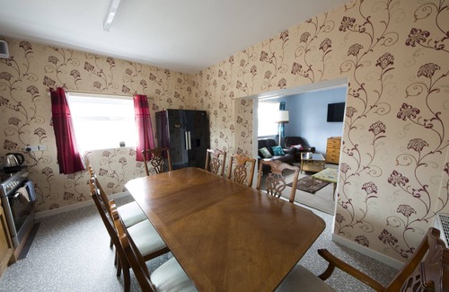 Cowbridge Other | Rural accommodation ideal for large groups